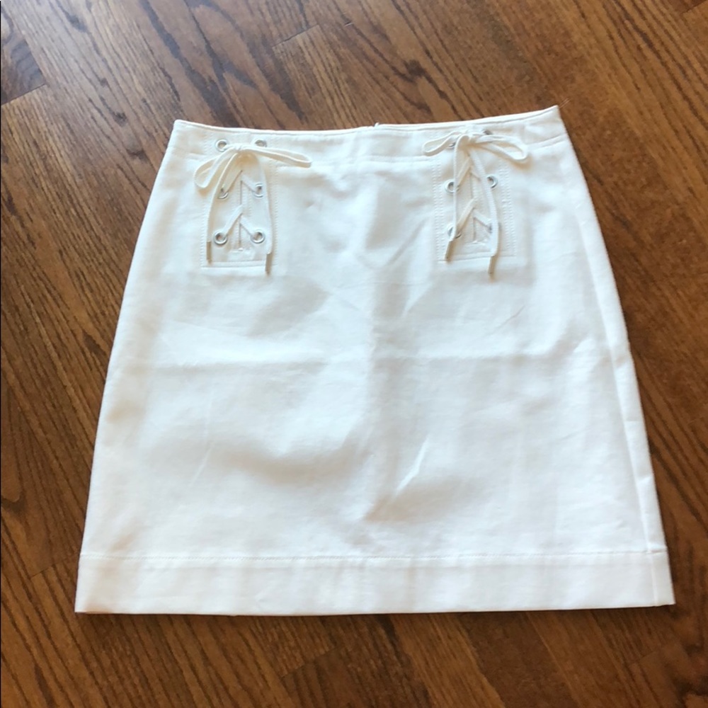 NWT Anne Taylor Cream lace up skirt